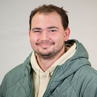 Ethan Hood photo